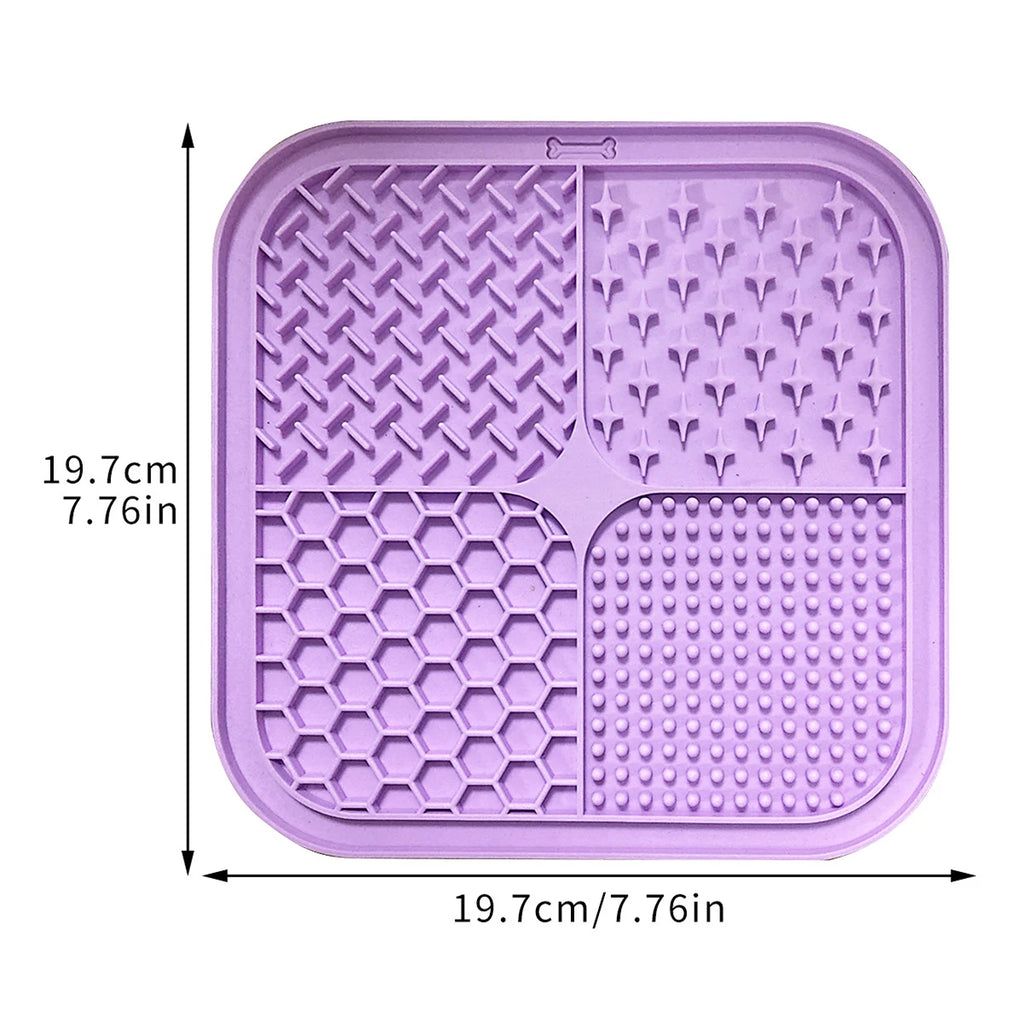 Lick mat size guide, 19.7 cm by 19.7 cm (7.76 in) | Pawnests